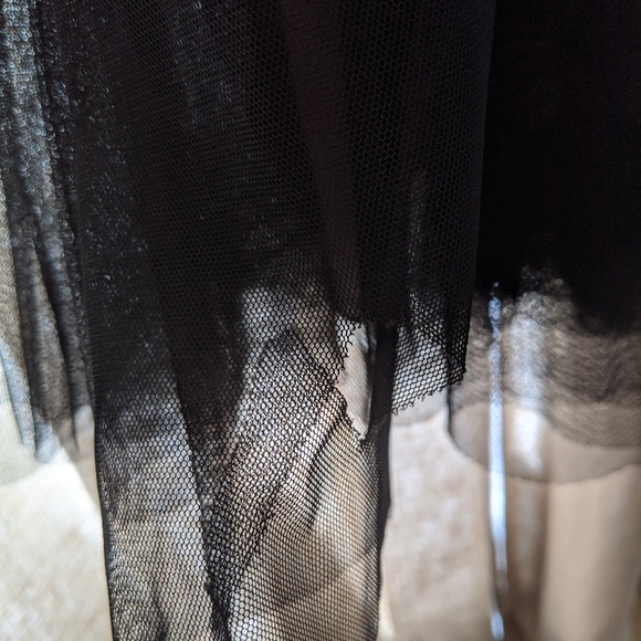 BCBG Maxazria Maggie Mauve Tulle Gown - Picture 6 of 10